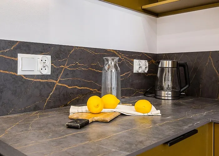 Bob Elite - Bonerowska * Krakov